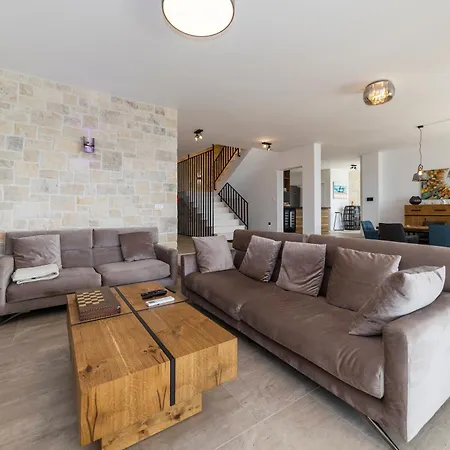 Luxury Beachfront In Kozino, Zadar With Stunning Sea Views Villa Kožino