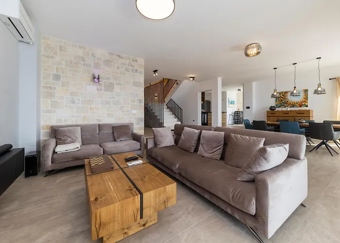 Luxury Beachfront In Kozino, Zadar With Stunning Sea Views Villa Kozino