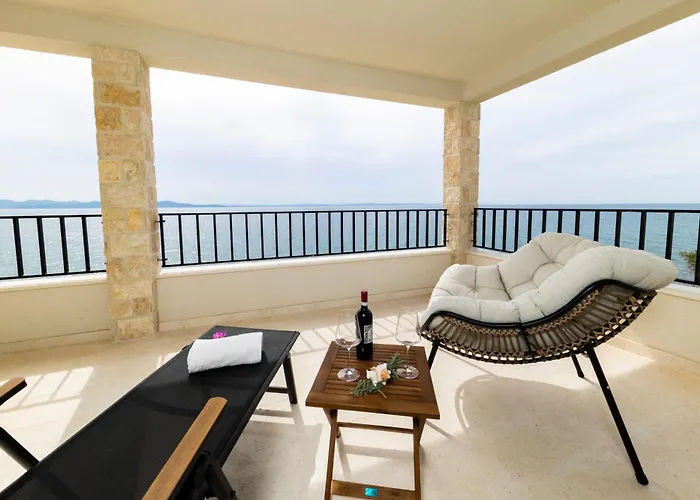 Villa Luxury Beachfront In Kozino, Zadar With Stunning Sea Views *