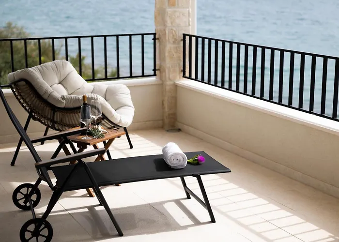 Villa Luxury Beachfront In Kozino, Zadar With Stunning Sea Views Kožino