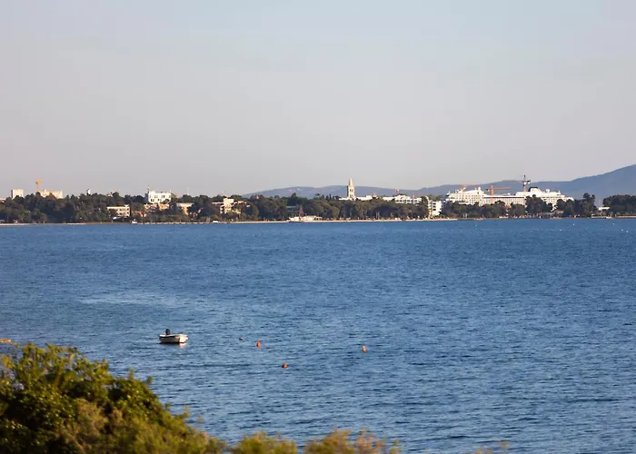 Luxury Beachfront In Kozino, Zadar With Stunning Sea Views * Kožino